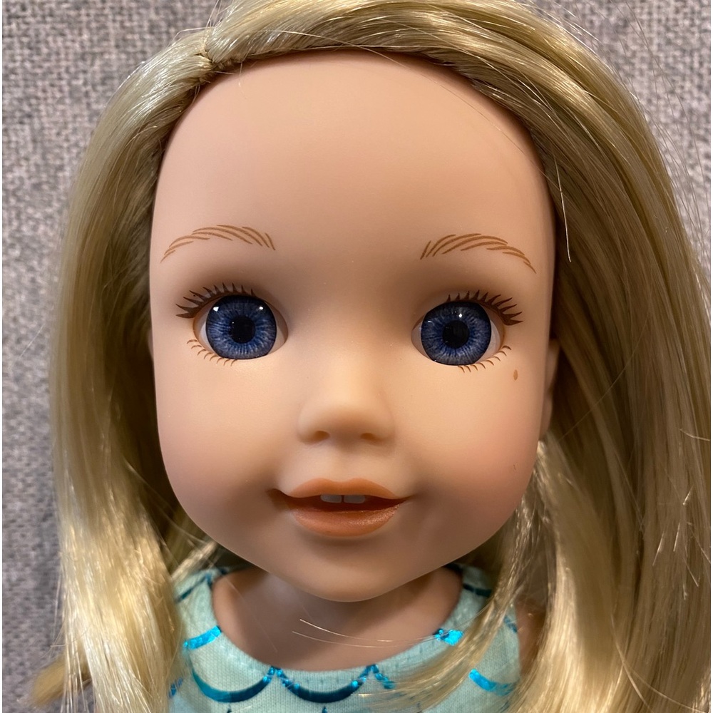 American Girl Camilie Fashion Doll 14.5”